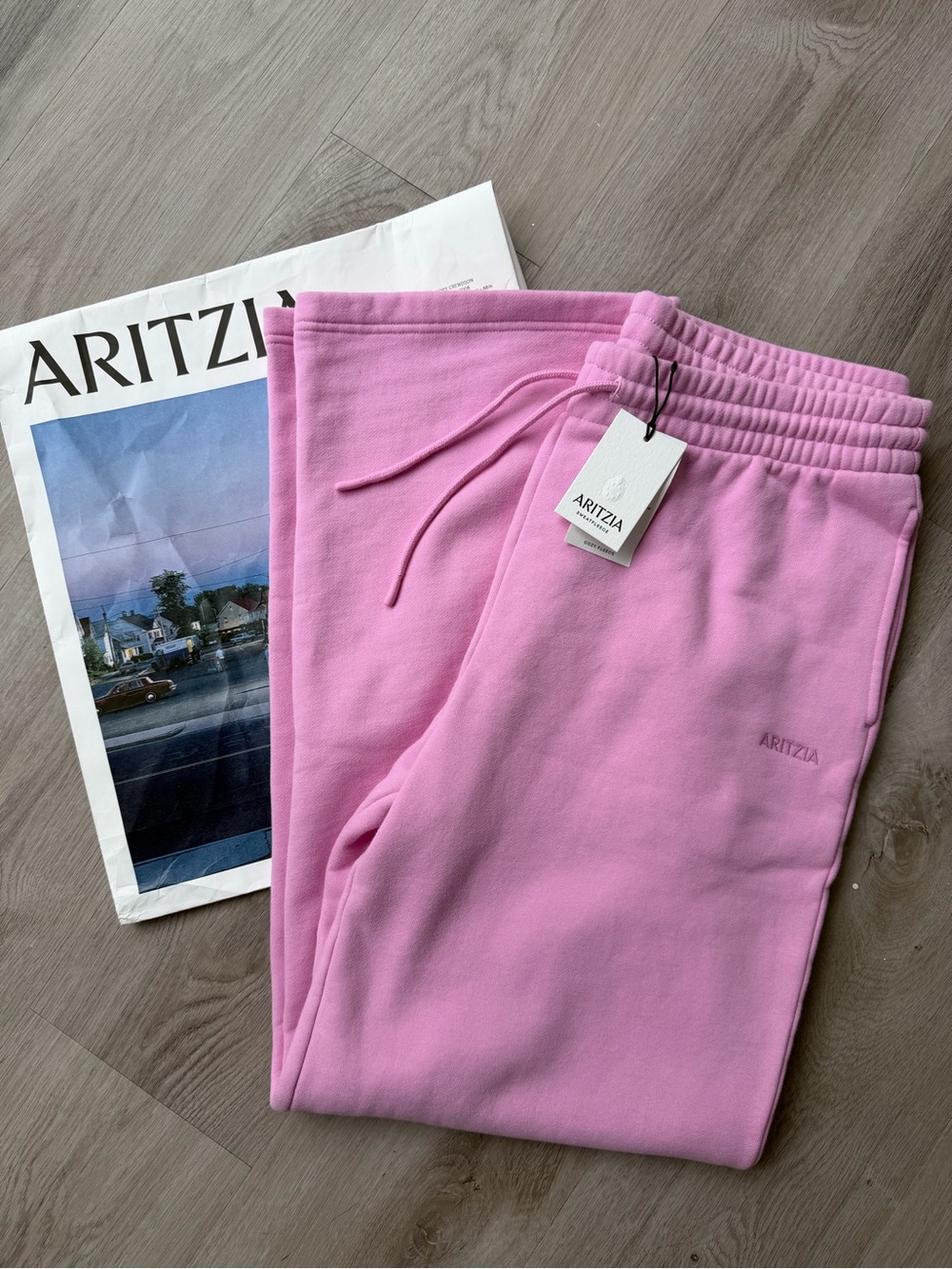 Aritzia Kids Bubblegum Pink Joggers